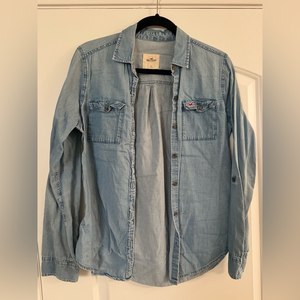 Hollister button down